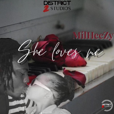 MilHeeZy (She loves me) - Single