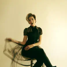 Listen to Eva Gardner, watch music videos, read bio, see tour dates & more!