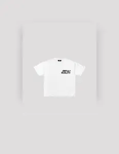 Escucha a AWFUL QUALITY, mira vídeos musicales, lee la biografía, consulta fechas de giras y mucho más.