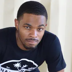 收听 Renzo、观看音乐视频、阅读小传、查看巡演日期等 ！