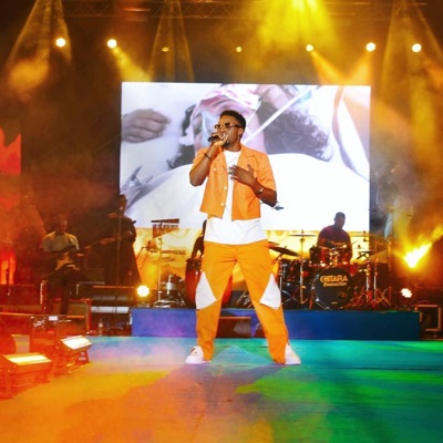 Listen to AZ Khinera, watch music videos, read bio, see tour dates & more!