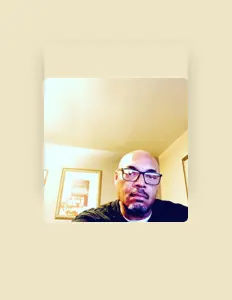 Ascolta Urban Gorilla Inc., guarda video musicali, leggi la biografia, vedi le date del tour & altro!