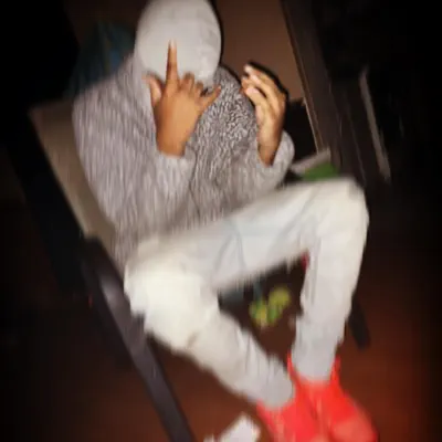 Listen to noimnotgucci, watch music videos, read bio, see tour dates & more!