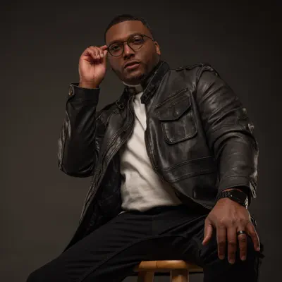 Listen to Lawrence McKenzie, watch music videos, read bio, see tour dates & more!