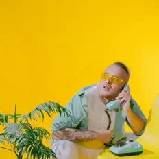 Polyakov सुनें, म्यूज़िक वीडियो देखें, बायो पढ़ें, दौरे की तारीखें और बहुत कुछ देखें!