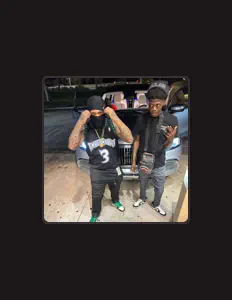 Listen to Glizzyblxkk, watch music videos, read bio, see tour dates & more!