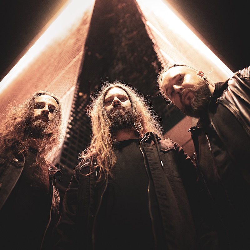 Decapitated - Suffer the Children (Bonus Track)