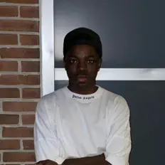 Dengarkan SPLIZZY BANDZ, tonton video musik, baca bio, lihat tanggal tur & lainnya!