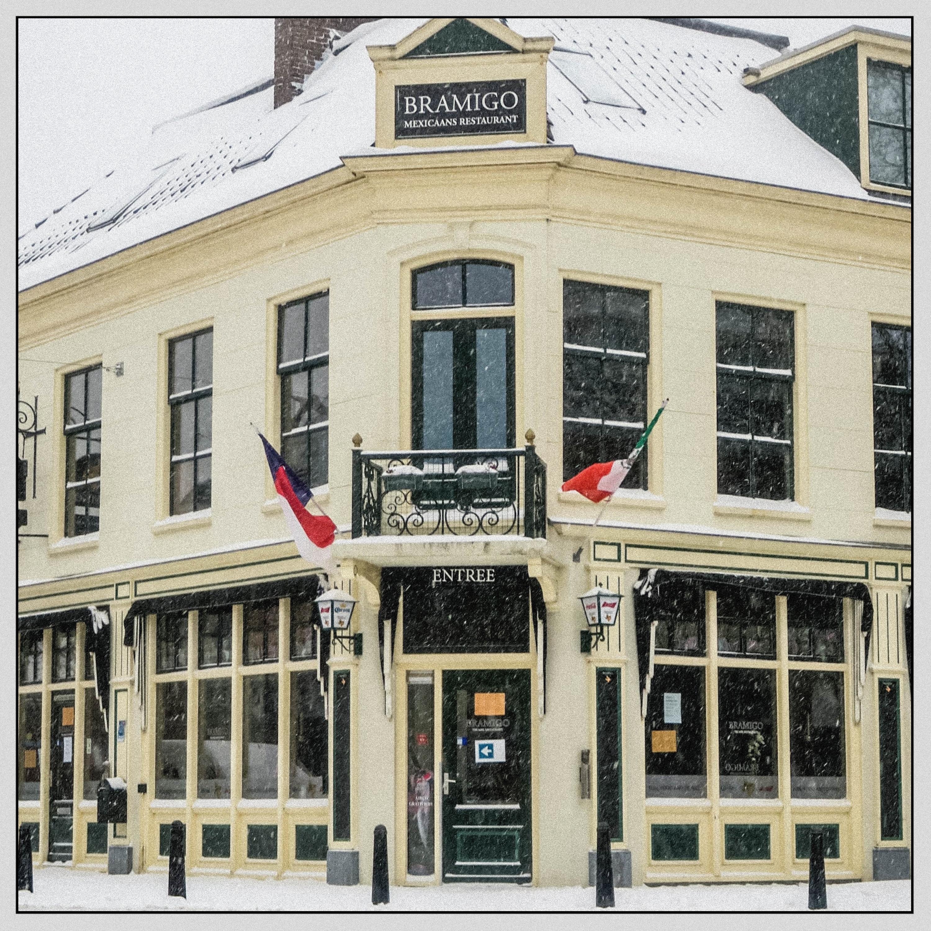 Winter Cafe - Single