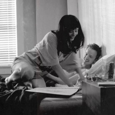 Fonesway & Grezivy - Heyecan Her Yaşta Güzeldir