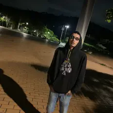 Ouve DJ Lukinha, vê vídeos de música, lê a biografia, vê as datas da digressão e muito mais!