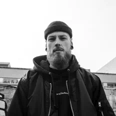 Escucha a Hobie, mira vídeos musicales, lee la biografía, consulta fechas de giras y mucho más.