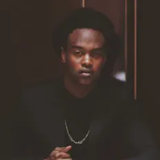 聆聽 Nigel、觀看音樂影片、閱讀小傳、查看巡演日期等！