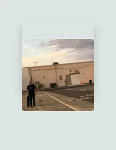 Ouve We Were the Remotes, vê vídeos de música, lê a biografia, vê as datas da digressão e muito mais!