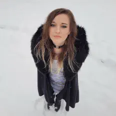 Dengarkan Star Madman, tonton video musik, baca bio, lihat tanggal tur & lainnya!