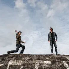 收听 Red D'or、观看音乐视频、阅读小传、查看巡演日期等 ！