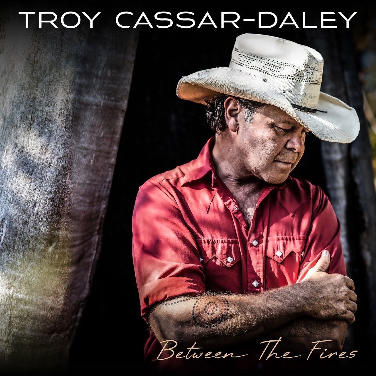 Troy Cassar-Daley – Between the Fires (2024) [iTunes Match M4A]