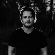 Eric Paul을(를) 듣고, 뮤직 비디오를 보고, 약력을 읽고, 투어 일정 등을 확인하세요!