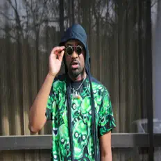Skinny Blackを聴いたり、ミュージックビデオを鑑賞したり、経歴やツアー日程などを確認したりしましょう！