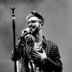 Écoutez Xexu García, regardez des vidéoclips, lisez la biographie, consultez les dates de tournée et plus encore !