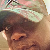 If she the right 1 (feat. B.O.E.) - Single - Freshwater3rd