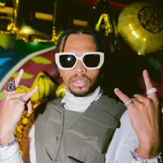 Écoutez UNOWAY, regardez des vidéoclips, lisez la biographie, consultez les dates de tournée et plus encore !