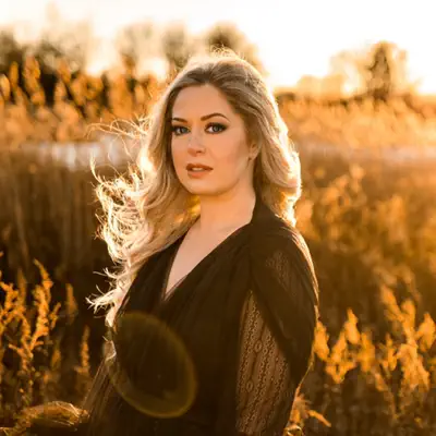 Listen to Leigh Emery, watch music videos, read bio, see tour dates & more!