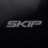 Skip artwork