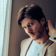 Dengarkan Morten Fillipsen, tonton video musik, baca bio, lihat tanggal tur & lainnya!