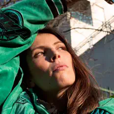 Ouve Reslinger., vê vídeos de música, lê a biografia, vê as datas da digressão e muito mais!