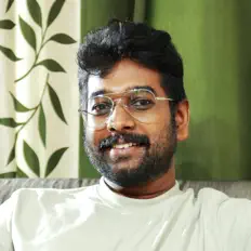 Ascolta Anoop Sathyaraj, guarda video musicali, leggi la biografia, vedi le date del tour & altro!