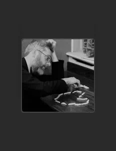 PERITELLEを聴いたり、ミュージックビデオを鑑賞したり、経歴やツアー日程などを確認したりしましょう！