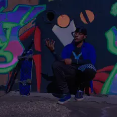 Poslechněte si interpreta Black Azuul, sledujte hudební videa, přečtěte si životopis, podívejte se na data turné a další informace.