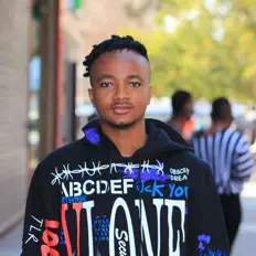 Escucha a Kevin Kekana, mira videos musicales, lee su biografía, consulta las fechas de las gira y más.