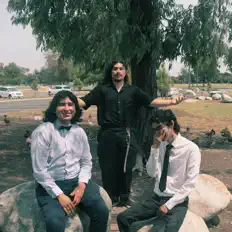 聆聽 Los Ratónes Atomicos、觀看音樂影片、閱讀小傳、查看巡演日期等！