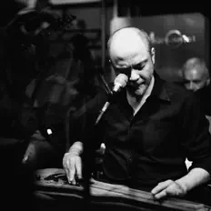Listen to Richard Bee, watch music videos, read bio, see tour dates & more!