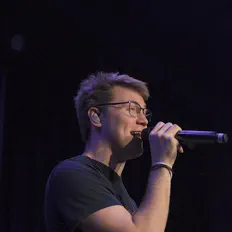 Dengarkan Dylan Hathcock, tonton video musik, baca bio, lihat tanggal tur & lainnya!