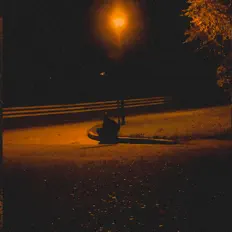 聆聽 Uriah、觀看音樂影片、閱讀小傳、查看巡演日期等！