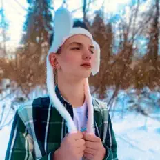 Listen to GОРБУНОВ, watch music videos, read bio, see tour dates & more!