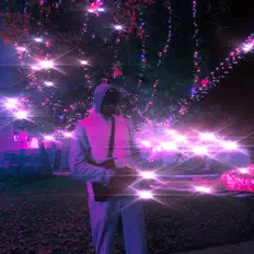 收听 Reazy 9.0、观看音乐视频、阅读小传、查看巡演日期等 ！