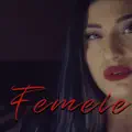 Femeie
