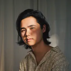 Ascolta Isaac Jensen, guarda video musicali, leggi la biografia, vedi le date del tour & altro!