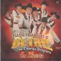 Flavio Velasquez y Bethel La Fuerza Grupera
