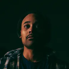 收听 Donja、观看音乐视频、阅读小传、查看巡演日期等 ！