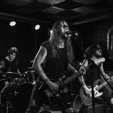 Ascolta Vidmershiy Shmat, guarda video musicali, leggi la biografia, vedi le date del tour & altro!