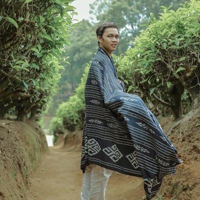 Kang Obong - ម៉ោងបាយនឹកអូន