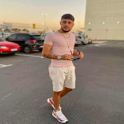 Famosinha do Onlyfans - Single