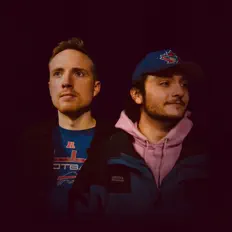 Posłuchaj wykonawcy Cap & Co, obejrzyj teledyski, przeczytaj biografię, zobacz daty tras koncertowych i nie tylko!