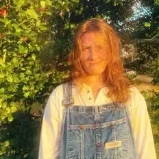 Listen to Sophia Barkhouse, watch music videos, read bio, see tour dates & more!