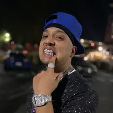 Listen to Marshon, watch music videos, read bio, see tour dates & more!